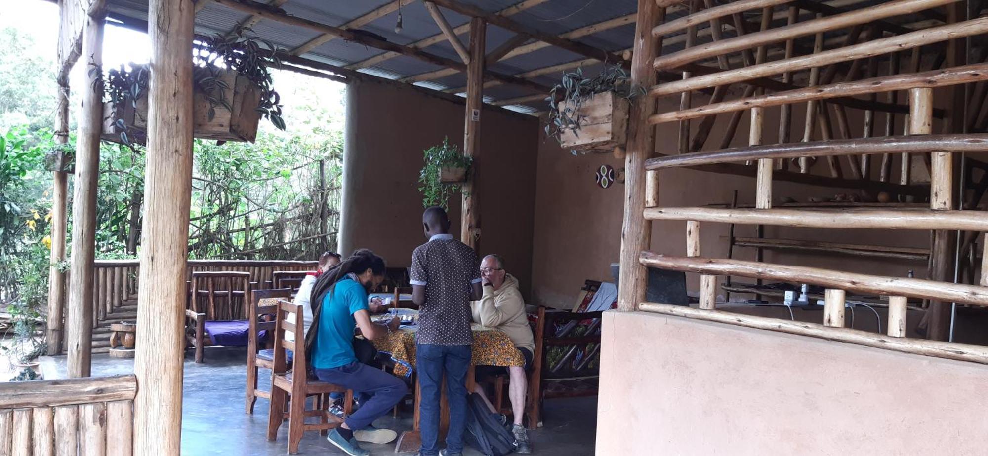 Om Hostel Bunyonyi Kabale Eksteriør bilde